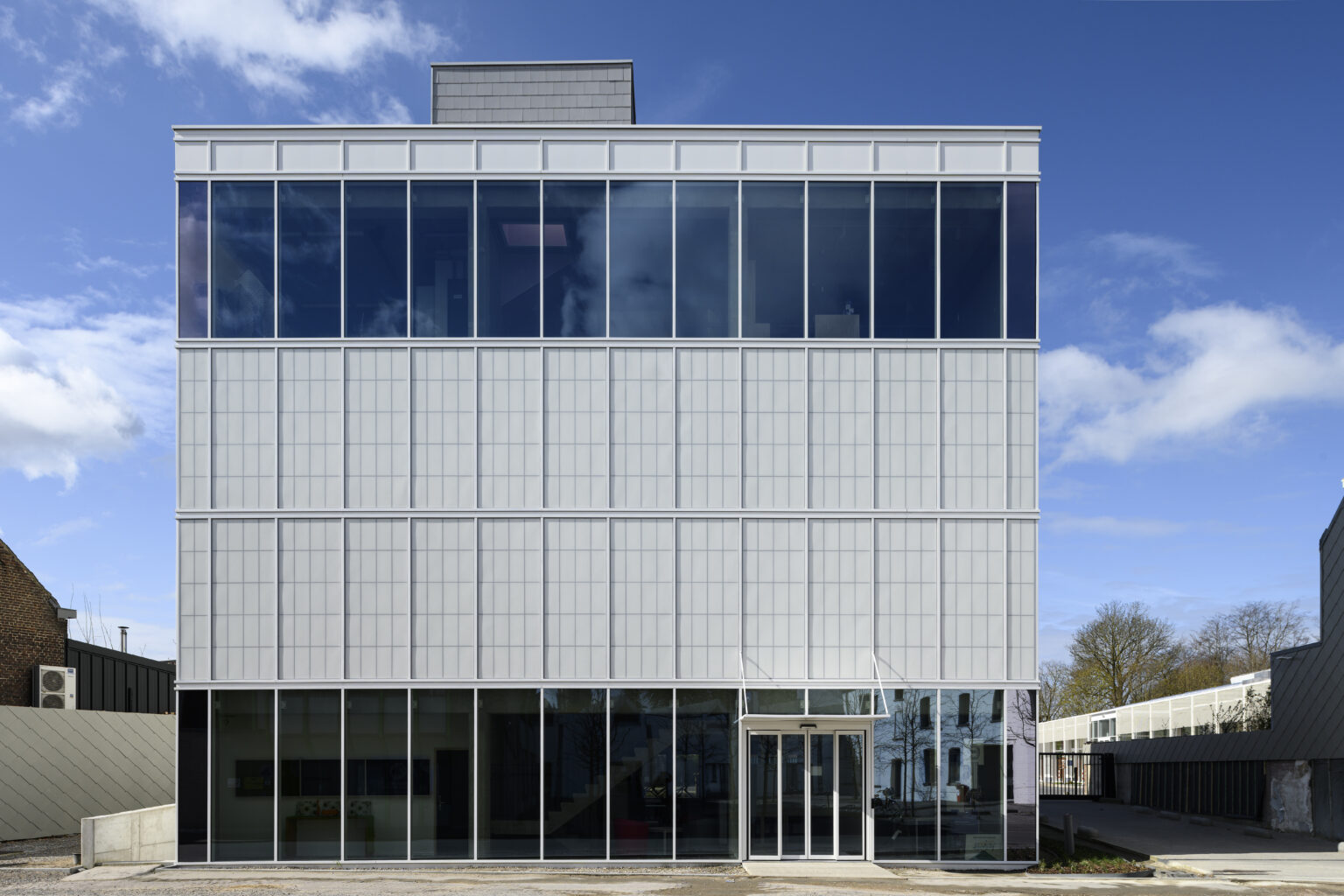 Enhanced Daylighting with Infill Cladding Systems | Kalwall