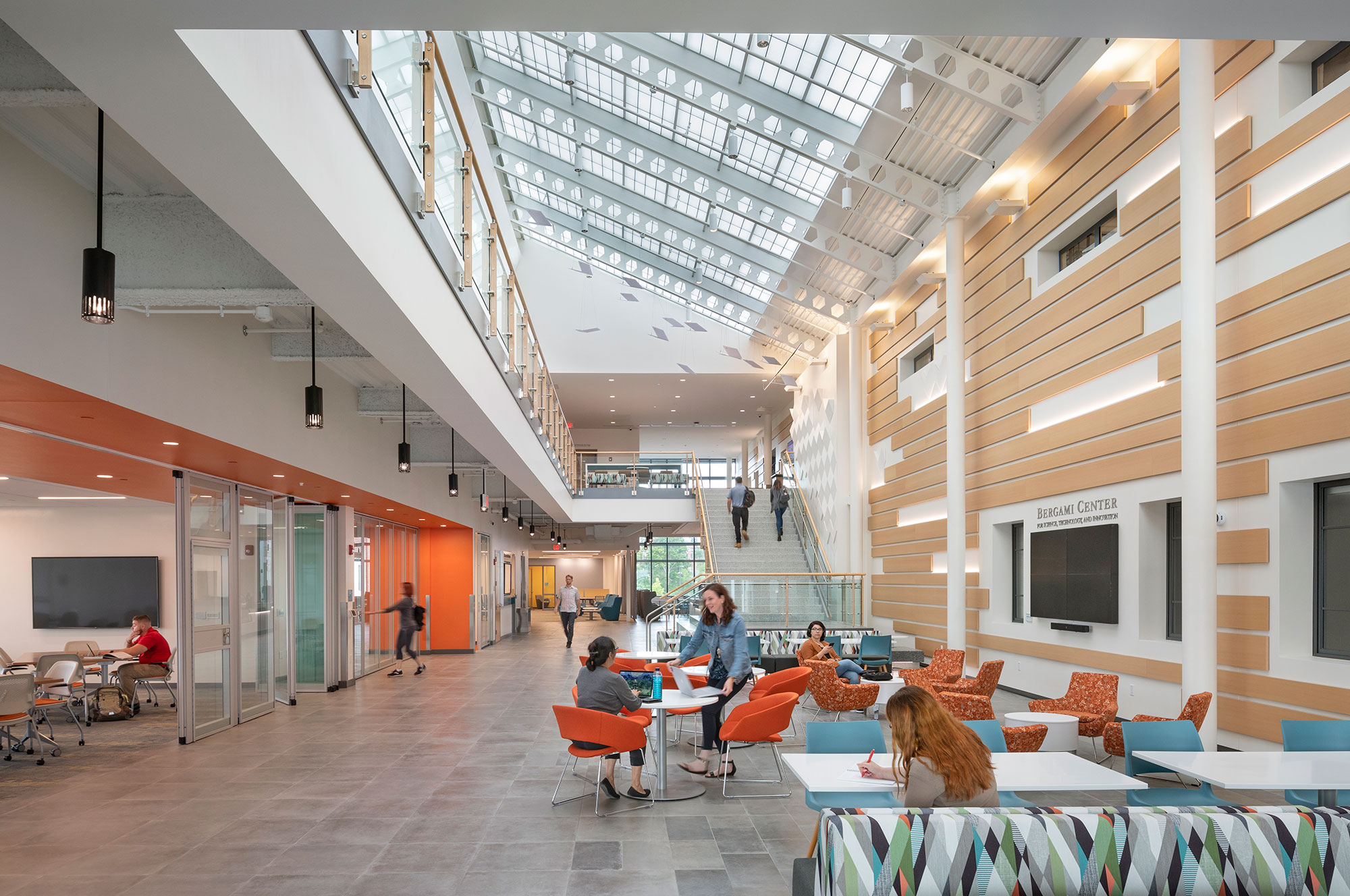 Bergami Center for Science, Technology and Innovation | University of New Haven, CT