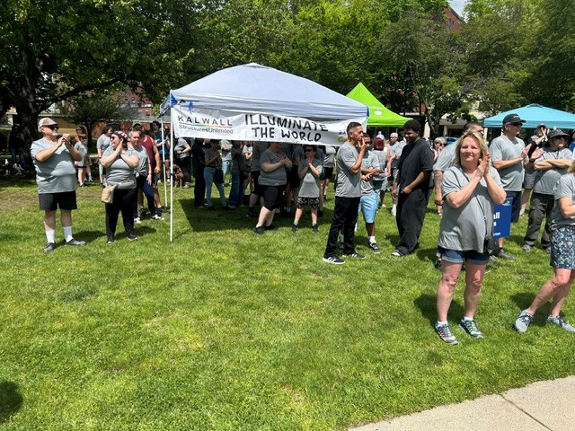 the Kalwall family proudly came together in support of Families in Transition-New Horizons and the annual Walk Against Hunger — continuing a tradition of community involvement that reflects the company’s ongoing commitment to helping neighbors in need.