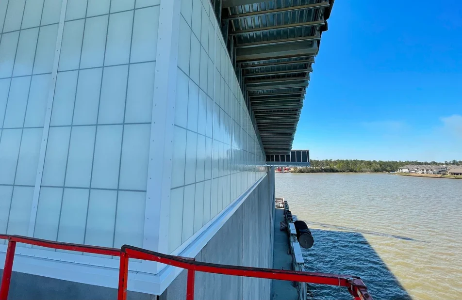 Image of a Kalwall hurricane-rated wall installation